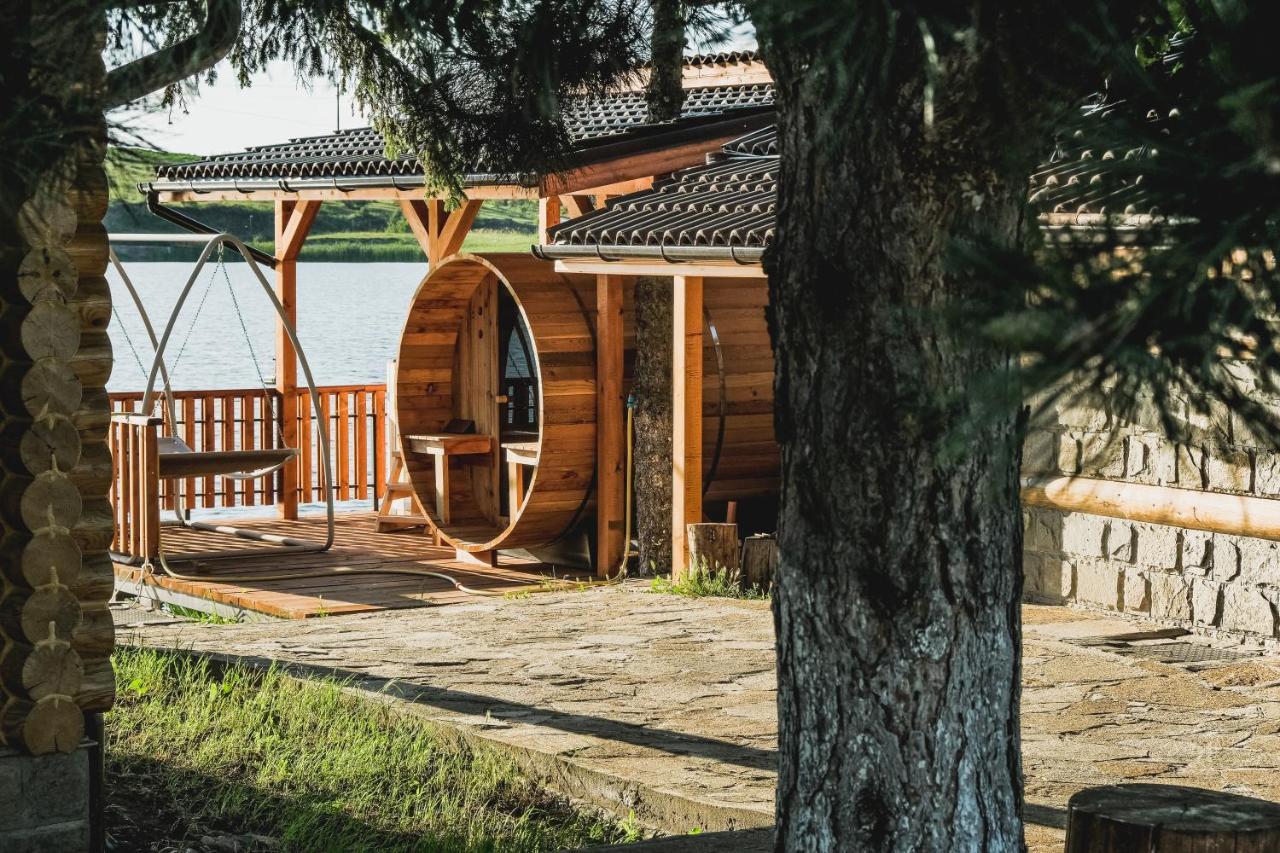 Къща За Гости Ivanyane Ngoại thất bức ảnh